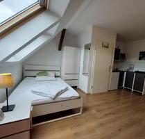 Komfortabel möblierte DG-Wohnung zentral in Beelitz