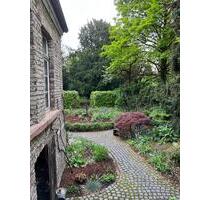 Immobilie mit denkmalgeschützem Garten im Gründerzeitviertel - Mönchengladbach