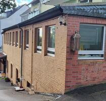 Helle Gewerbefläche , ca.162 m² zzgl. Lager 70 m² ab sofort - Remscheid Reinshagen