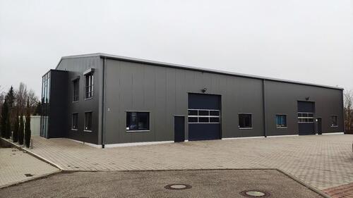 Foto - Repräsentative Industriehalle inkl. Büro in Brackenheim Heilbronn