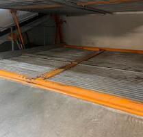 Parkplatz in Sachsenhausen - 90,00 EUR Miete, in Frankfurt am Main (PLZ: 60598) Sachsenhausen Süd