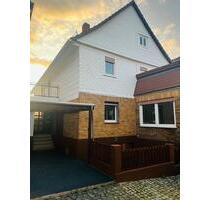 Familienhaus mit viel Platz & Charme: Freistehend, provisionsfrei - Schwarzenborn