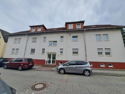 Foto - 2-Zimmer-Wohnung im DG mit EBK - 367,00&nbsp;EUR Kaltmiete, ca.&nbsp; 49,00&nbsp;m&sup2;