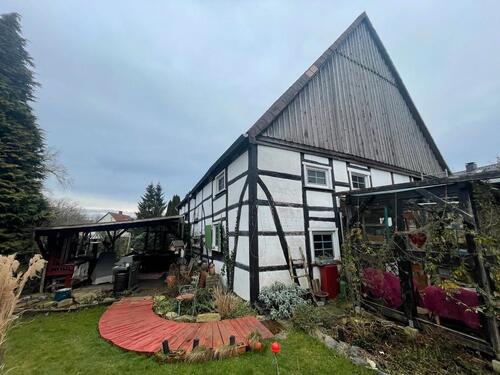 Foto - Fachwerkhaus mit großem Grundstück (Bauland!) und Ausbaupotenzial