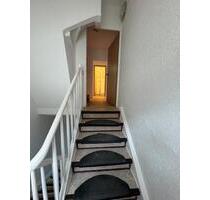 Wohnung zu vermieten - 1.250,00&nbsp;EUR Kaltmiete, ca.&nbsp; 93,00&nbsp;m&sup2; in Büttelborn (PLZ: 64572)