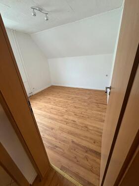 Foto - 6 Zimmer Etagenwohnung zur Miete in Büttelborn
