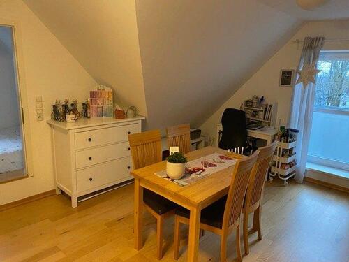 Foto - 2 Zimmer Dachgeschoßwohnung zur Miete in Lohmar