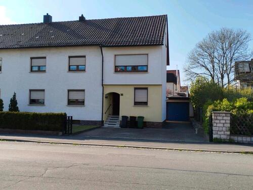 Foto - Schönes Zweifamilienhaus mit Garten in guter Lage in Neustadt-Cbg
