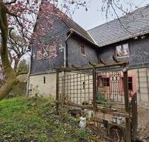Historisches Fachwerkhaus mit Atelier, Werkstatt und Grundstück - Limbach-Oberfrohna