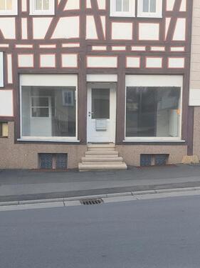 Foto - Laden- Büroflächen zu vermieten