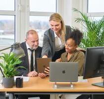 Erleben Sie renovierte Büroflächen: Highspeed-Internet & vollausgstattete Teeküche inklusive - Rastatt