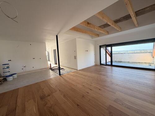 Foto - Lichtdurchflutet und naturnah – 4-Zimmer-Wohnung mit Terrasse inkl. Küche und Ausblick in Thalfingen