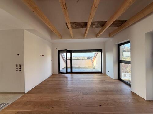 Foto - 4 Zimmer Dachgeschoßwohnung zur Miete in Elchingen