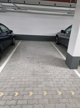 Foto - Tiefgerage Stellplatz Zu Vermieten. Robert-Bosch Str- 64293 Darm