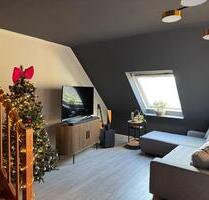 Wohntraum über 2 Etagen Maisonette mit Dach Terrasse - Hamburg Eidelstedt