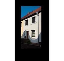 REIHENHAUS saniert - 99.900,00&nbsp;EUR Kaufpreis, ca.&nbsp; 80,00&nbsp;m&sup2; in Eisleben (Lutherstadt) (PLZ: 06295)