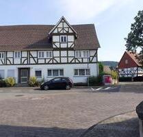 Fachwerkhaus mit Gewerbeflächen und vielen Nutzungsmöglichkeiten - Meinhard