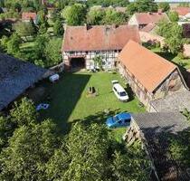 Charmanter Drei-Seiten-Hof mit historischem Fachwerkcharakter und - Kalbe (Milde)