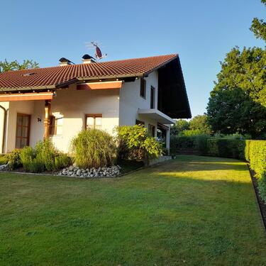 Foto - Einfamilienhaus mit schönem Garten
