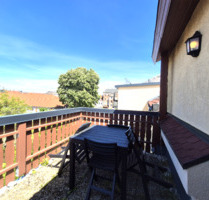 möblierte 2-Raum-DG-Wohnung - 448,00&nbsp;EUR Kaltmiete, ca.&nbsp; 69,00&nbsp;m&sup2; in Crimmitschau (PLZ: 08451)