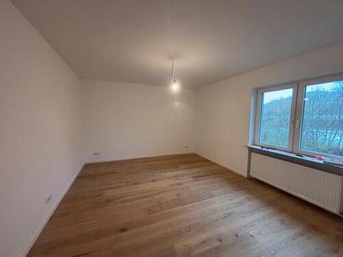 Foto - Renovierte 3-Zimmer Wohnung direkt am Fluss