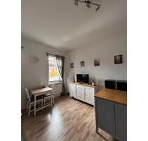 ANFRAGESTOPP! AB 01.04.2026 gemütliche Dachgeschosswohnung - Erfurt Andreasvorstadt