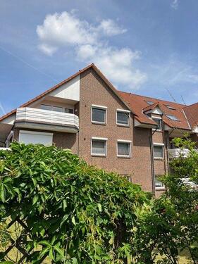 Foto - 3 Zimmerwohnung mit Einbauküche und Carport zu vermieten