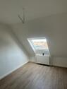 Foto - Dachgeschoßwohnung in Flörsheim am Main zur Miete