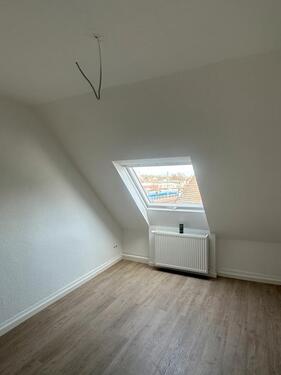 Foto - Dachgeschoßwohnung in Flörsheim am Main zur Miete