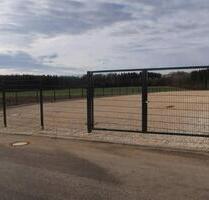 Kameraüberwachte und Eingezäunte Stellplätze - Albershausen