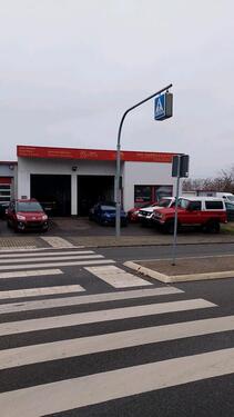 Foto - Saarlouis, gewerbliche Halle in bester Verkehrslage.