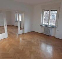 4 Zimmer Wohnung in Saalfeld 104m² - Saalfeld (Saale)