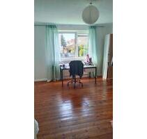 Schönes Zimmer in einer Frauen-WG in der Nähe des Nordcampus - Göttingen Roringen