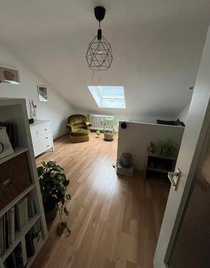 Foto - 3 Zimmer Dachgeschoßwohnung zur Miete in Saarbrücken