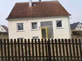 Foto - Einfamilienhaus mit großem Garten