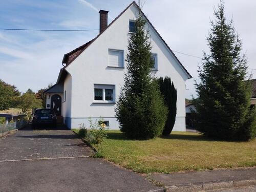 Foto - Freistehendes Haus mit 1.600 m² Grundstück bei Altenkirchen