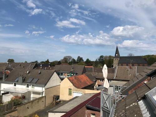 Foto - komfortable 2-Zimmer Wohnung mit sonniger Dachterrasse