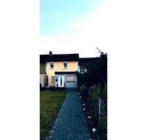 Reihenhaus zur Miete - 900,00&nbsp;EUR Kaltmiete, ca.&nbsp; 90,00&nbsp;m&sup2; in Helmstedt (PLZ: 38350)