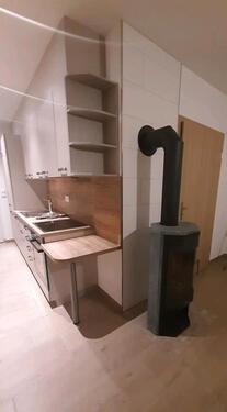 Foto - sanierte Wohnung mit kleiner Terrasse und EBK