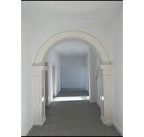 6 Zimmer Wohnung - 2.000,00&nbsp;EUR Kaltmiete, ca.&nbsp; 180,00&nbsp;m&sup2; in Bielefeld (PLZ: 33604) Stieghorst