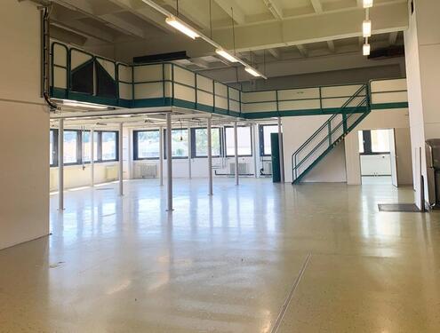 Foto - Helle Produktionsfläche 