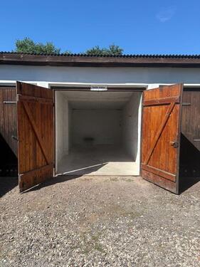 Foto - PKW Garage — Einzelgarage auf Privatgrundstück zu vermieten