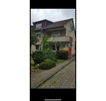 Natur pur auf 120 m²: Riesige Etagenwohnung m Garten, & Glasfaser - Hemer