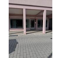 Moderne Gewerbeimmobilie - 550,00 EUR Kaltmiete, in Neuhausen ob Eck (PLZ: 78579)