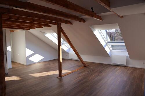 Foto - Erstbezug nach Kernsanierung 3-Zimmer Wohnung