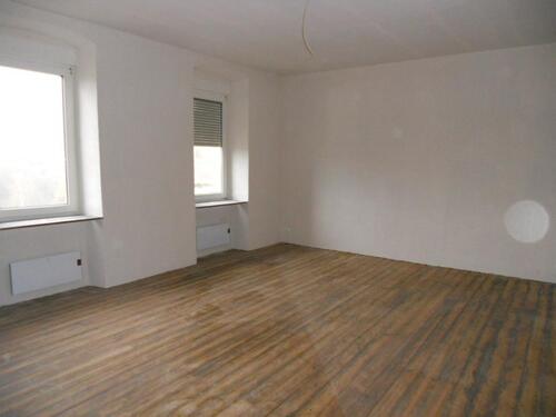 Foto - Große 3 Zimmer Wohnung - 540,00&nbsp;EUR Kaltmiete, ca.&nbsp; 90,00&nbsp;m&sup2;