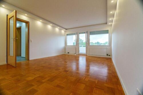 Foto - 4 Zimmer Etagenwohnung zum Kaufen in Reutlingen