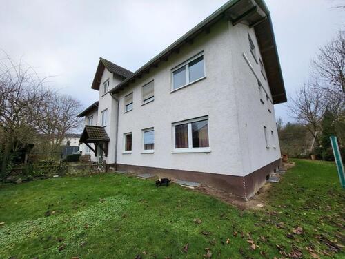 Foto - Sofort bezugsfrei: Moderne 3-ZKB-Wohnung mit Terrasse & Stellpl.