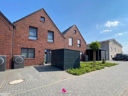 Foto - Ideales Zuhause für Ihre Familie: Neuwertiges Reihenhaus mit 4 Zimmern in Ankum