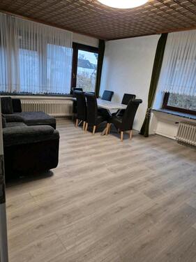 Foto - 5 Zimmer Einfamilienhaus in Preist